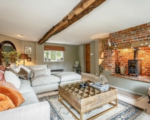 Hambledon Corner Group in Easy Clean Plain Chalk