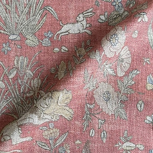 Spill Resistant V&A Mughal Garden Safari: Rouge