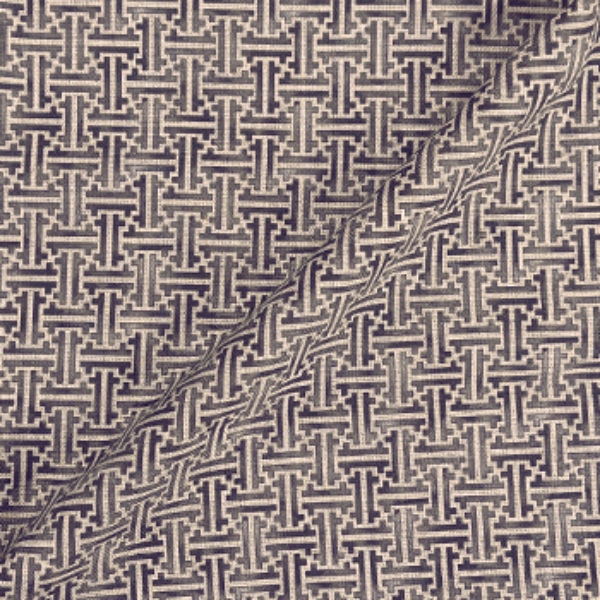 Spill Resistant RHS Gertrude Jekyll Lattice: Black