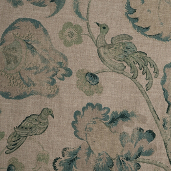 Floral Linen: L Oiseaux Tapestry