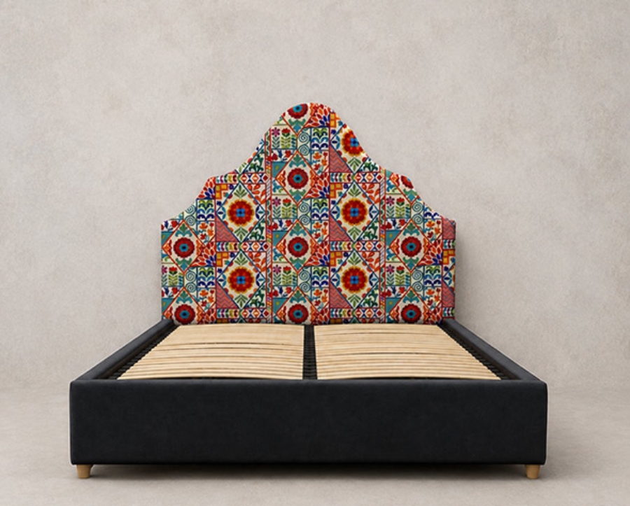 Outlet West Sussex: Gothic king bed in Baker Lifestyle Kahlo & House Velvet Charcoal