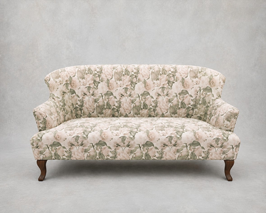 Outlet Basingstoke: Grassington 2.5 seater sofa in Etta's Bouquet All Over Alba