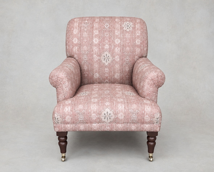 Outlet St Albans: Midhurst chair in V&A Threads of India Regal Arabesque Flame