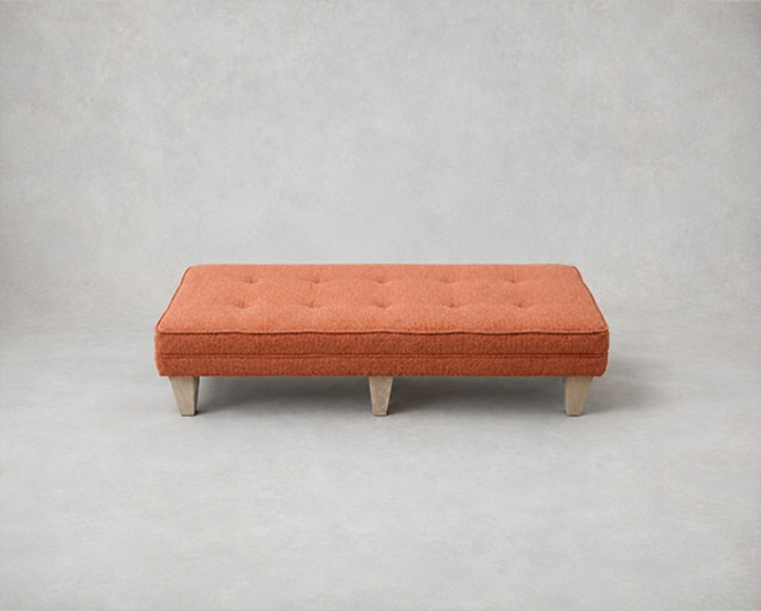 Outlet Salisbury: Kirdford footstool in Faroe Tangerine