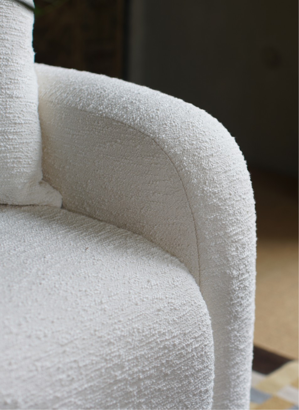 Muse sofa arm